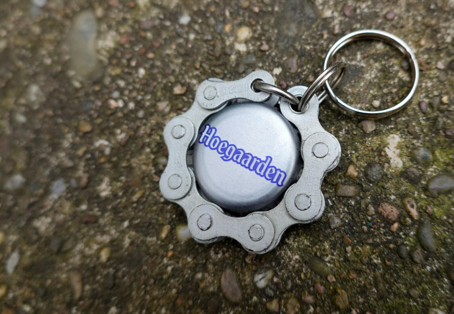 Porte-clés chaîne + capsule Hoogarden