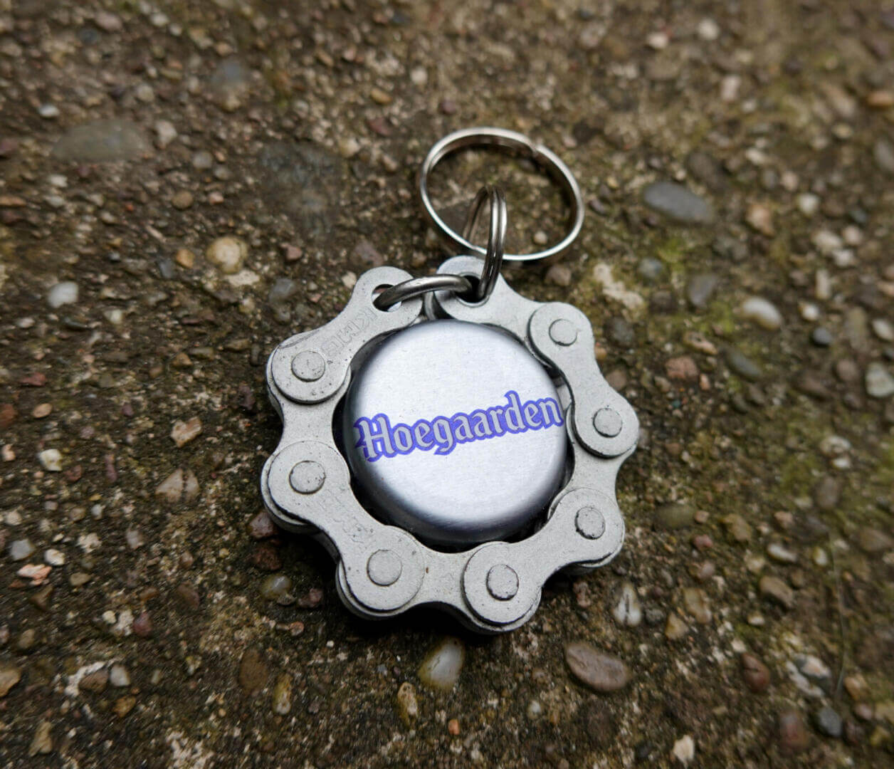 Porte-clés chaîne + capsule Hoogarden