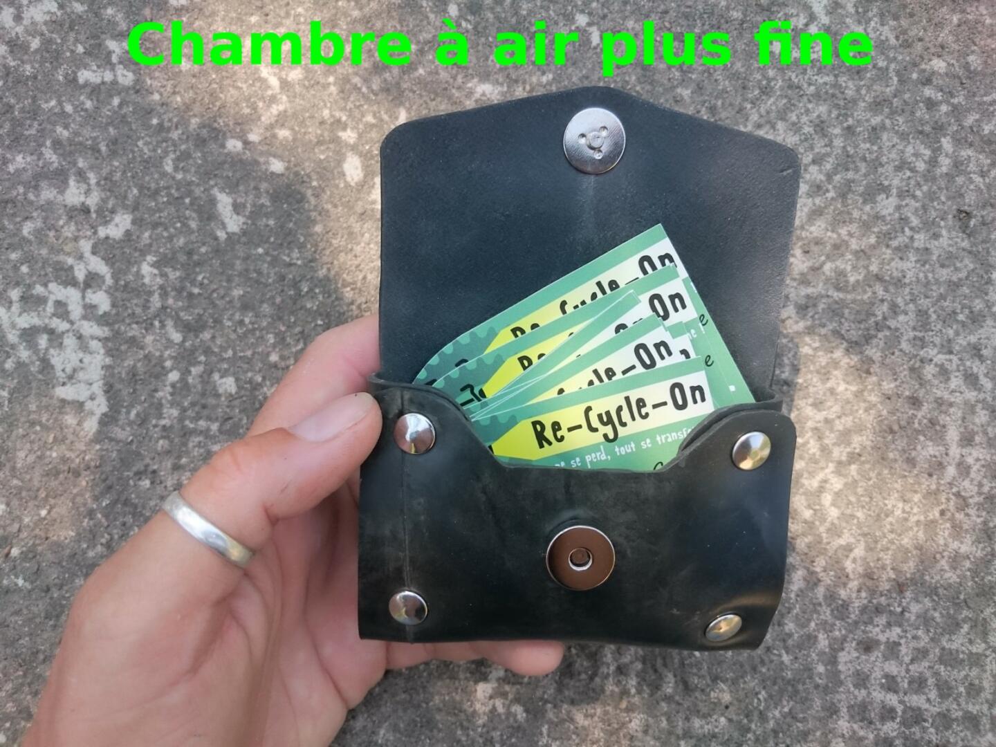 Porte-cartes en chambre à air de tracteur