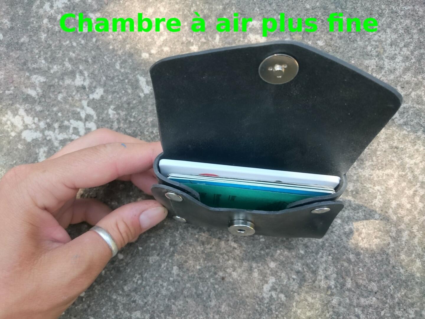 Porte-cartes en chambre à air de tracteur