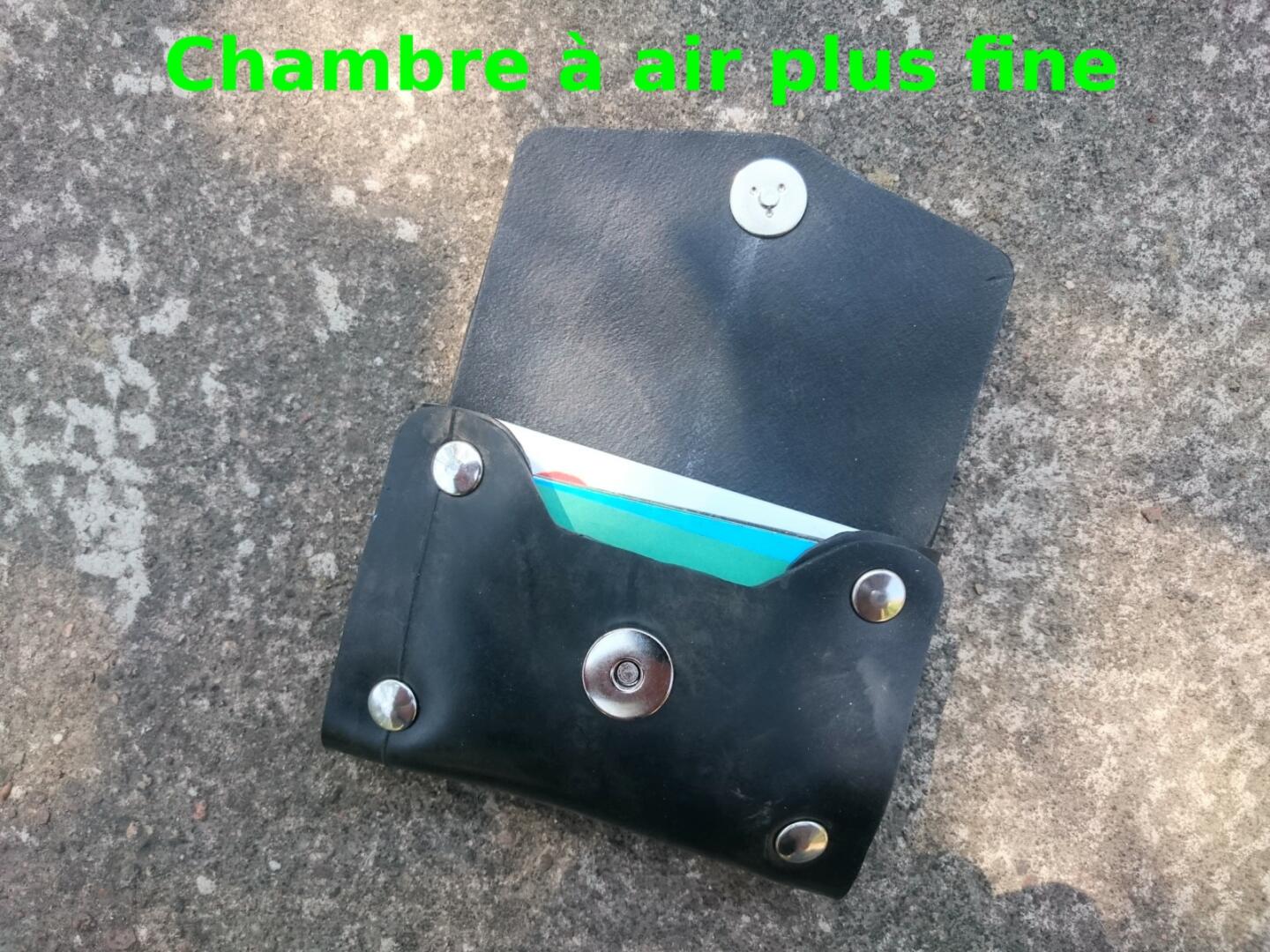 Porte-cartes en chambre à air de tracteur