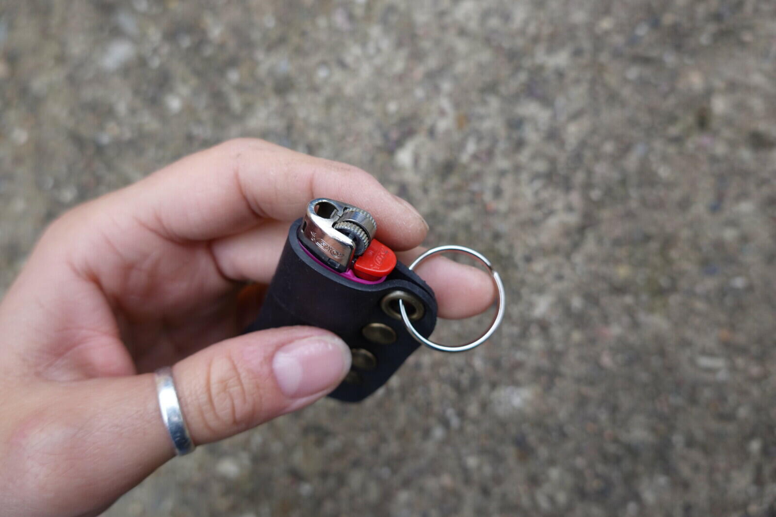 Étui à briquet - porte-clés briquet