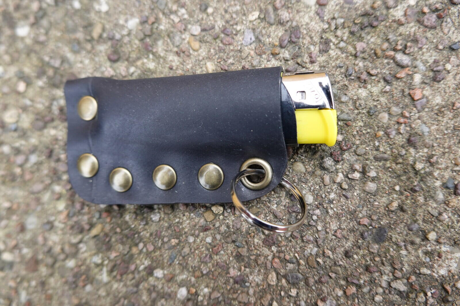 Étui à briquet - porte-clés briquet