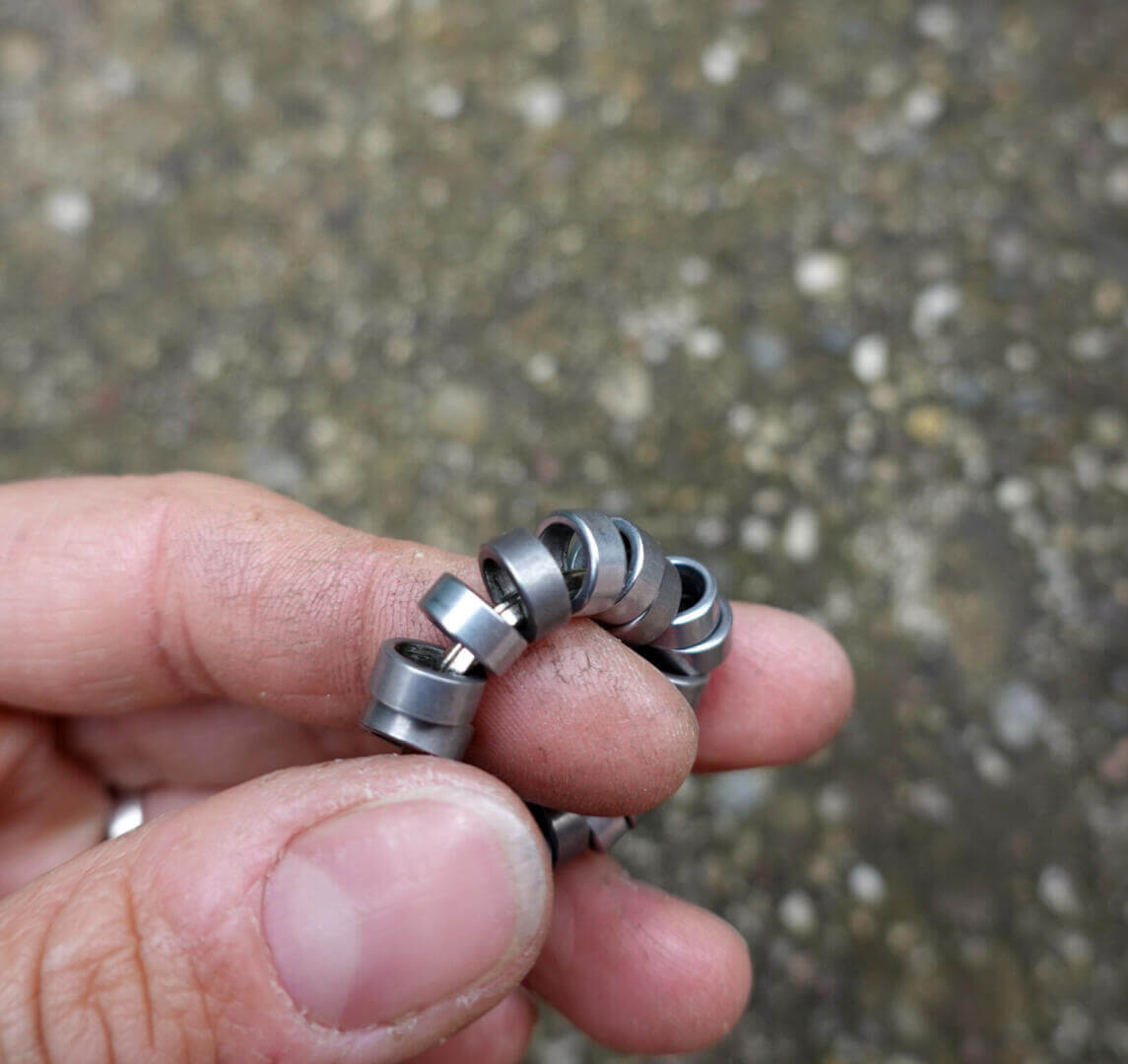 Fidget anneau avec petits rouleaux